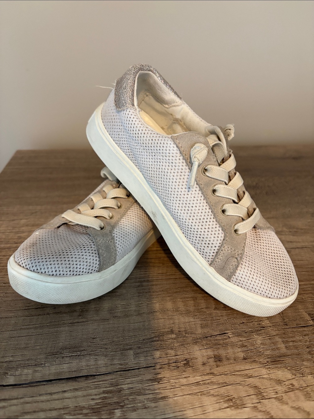 Sam Edelman sparkle Beige Mesh Lace-Up Sneakers